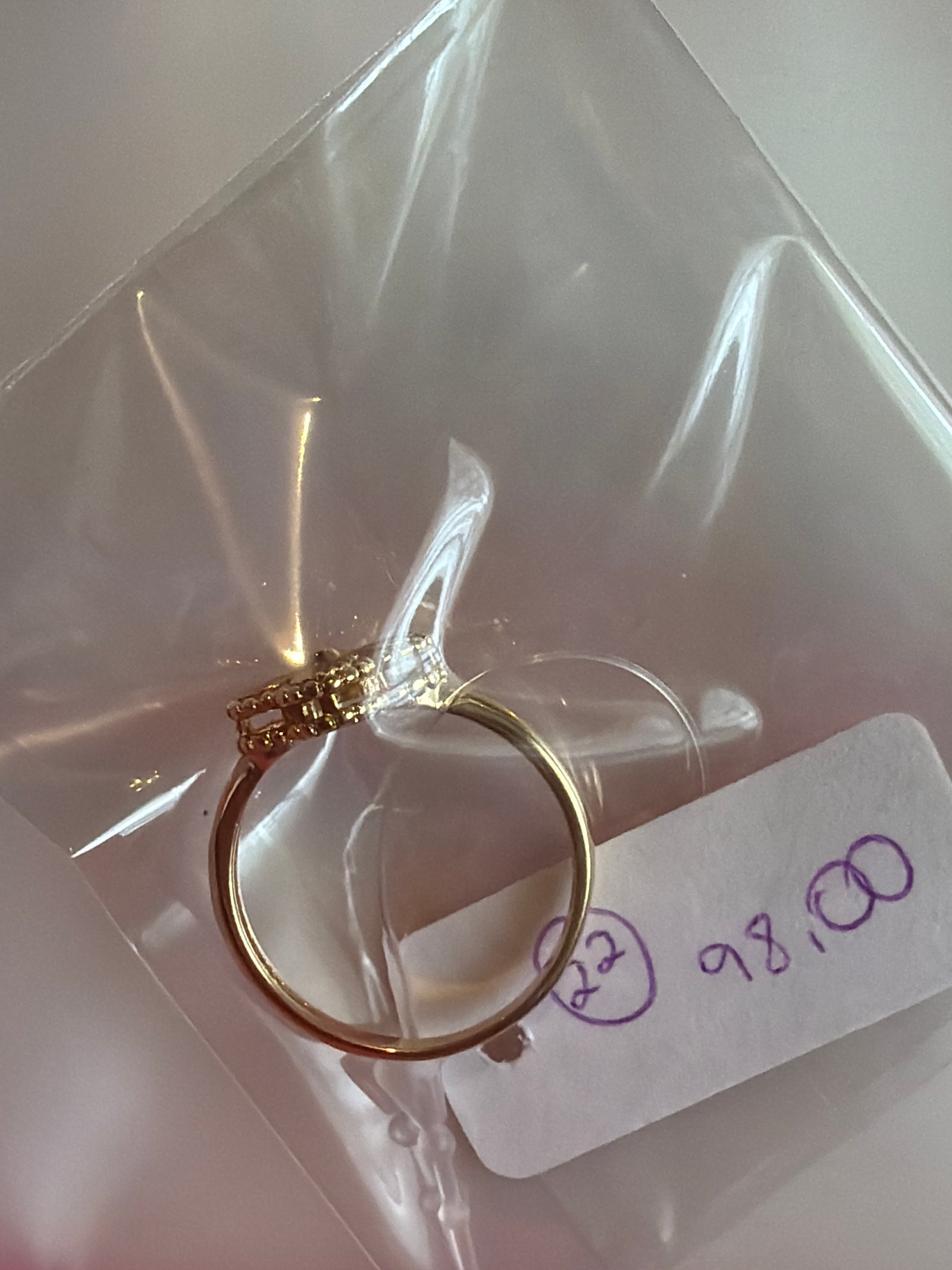 Anel trevo dourado 22