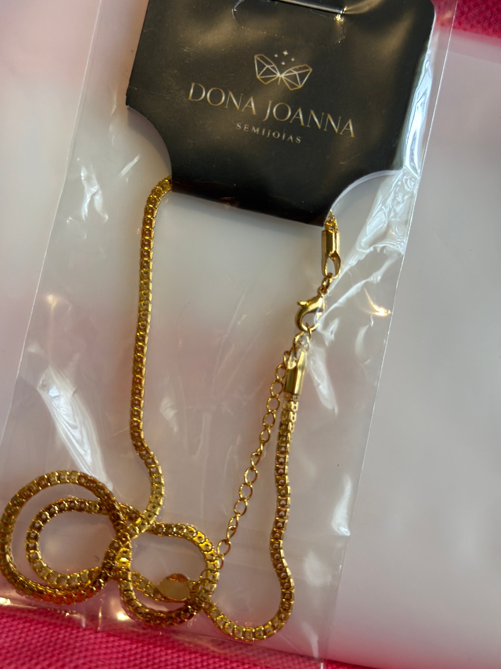 Chocker dourada luxo