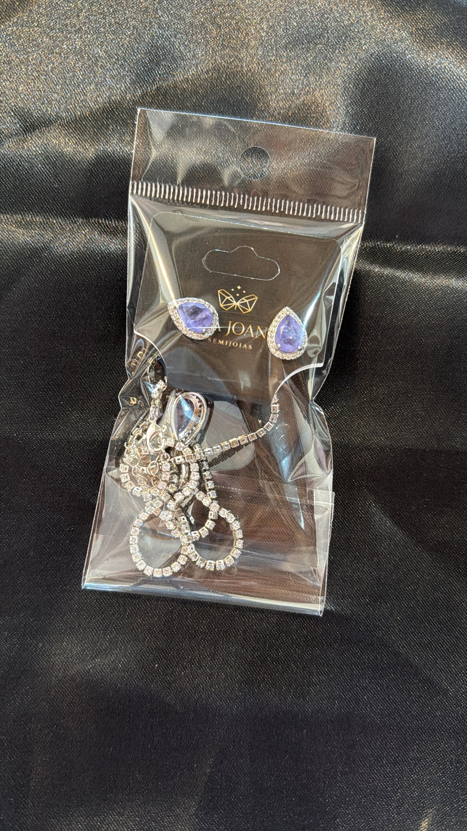 Conjunto lilás pedraria 