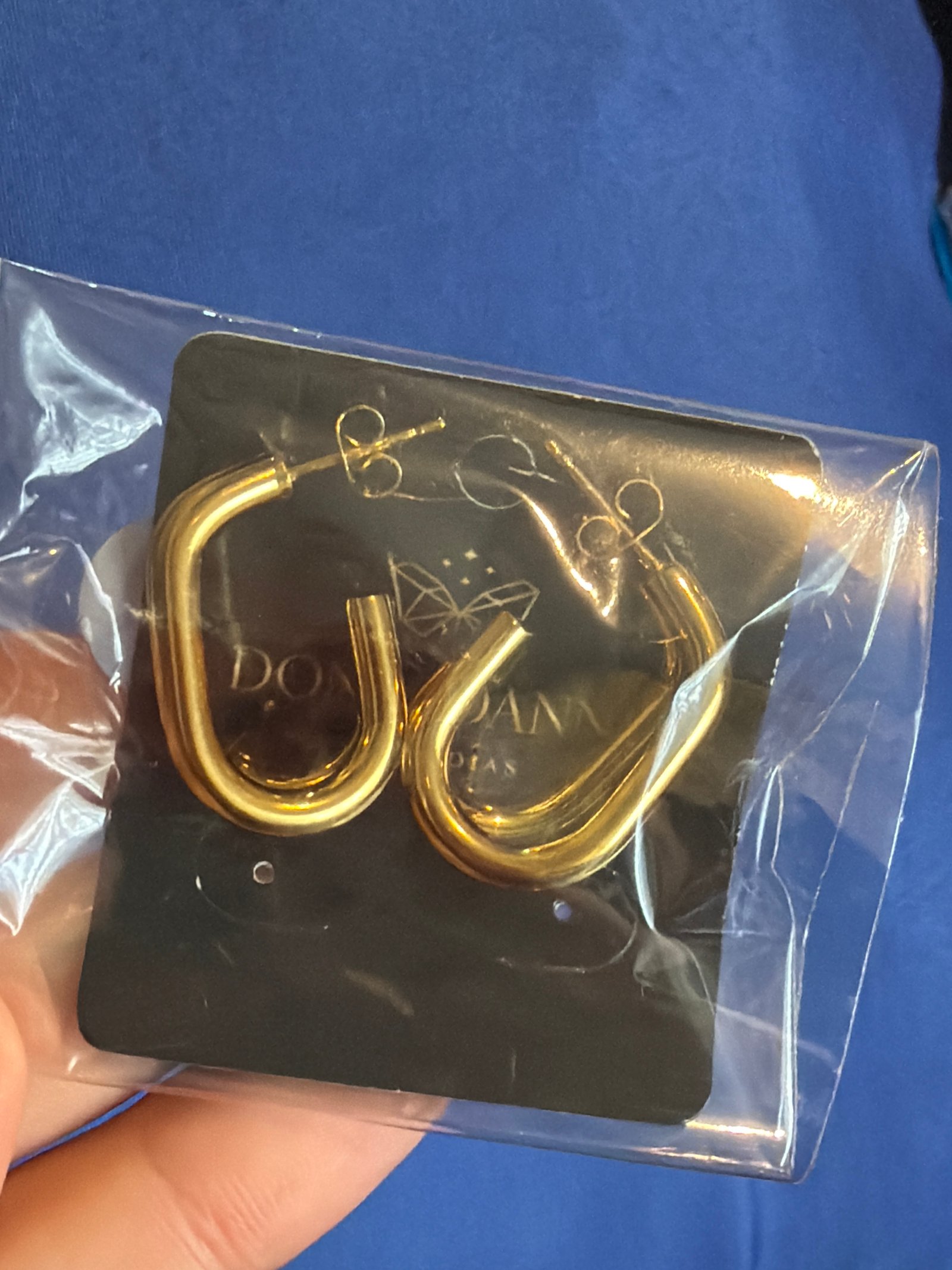 Meia argola dourado 3