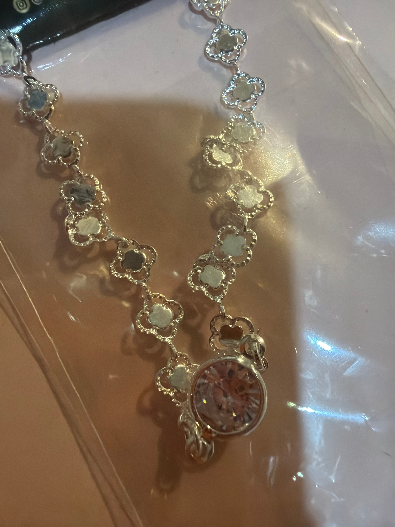 Pulseira trevinhos