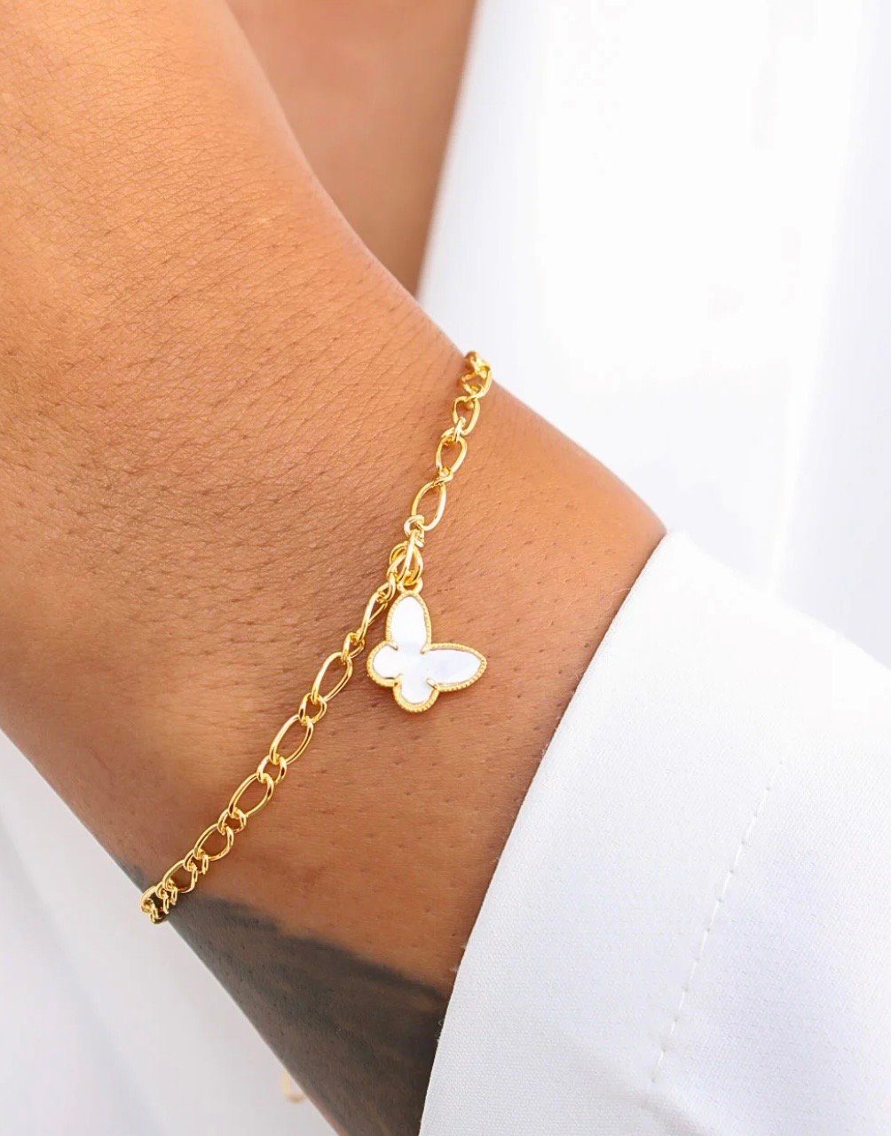Pulseira borboleta branca 